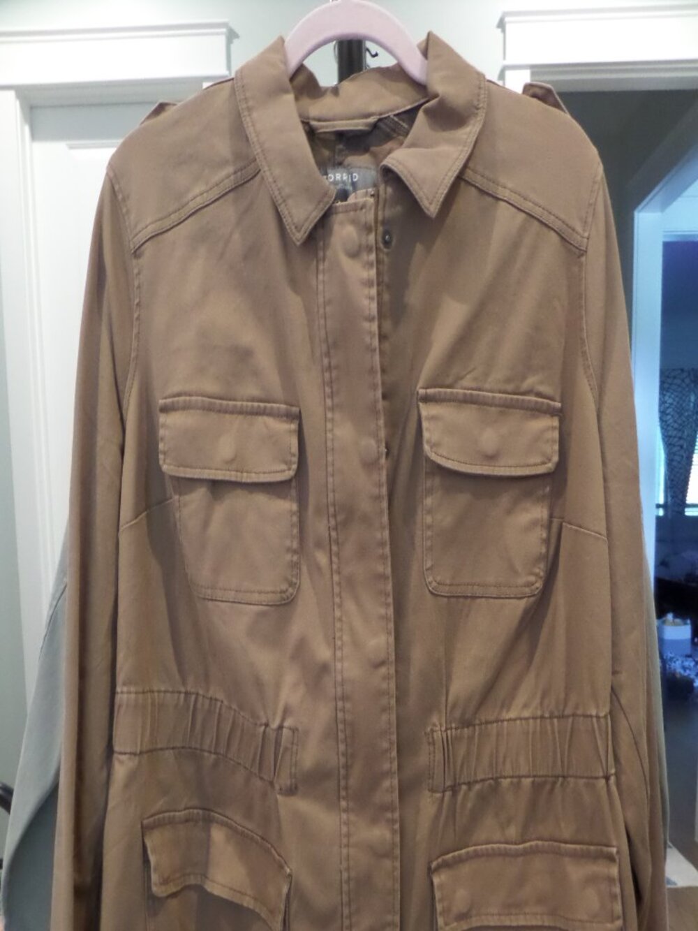 Torrid NWT Brown Twill Clean Anorak Jacket Camo Lining Size 2 2X Roll Tab